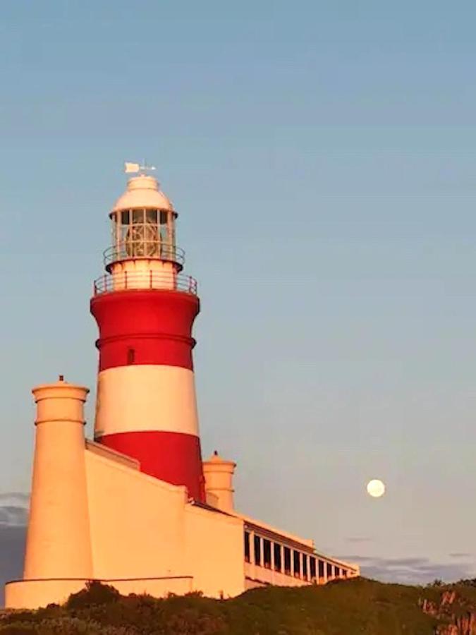 Dee'S Place Otel Agulhas Dış mekan fotoğraf